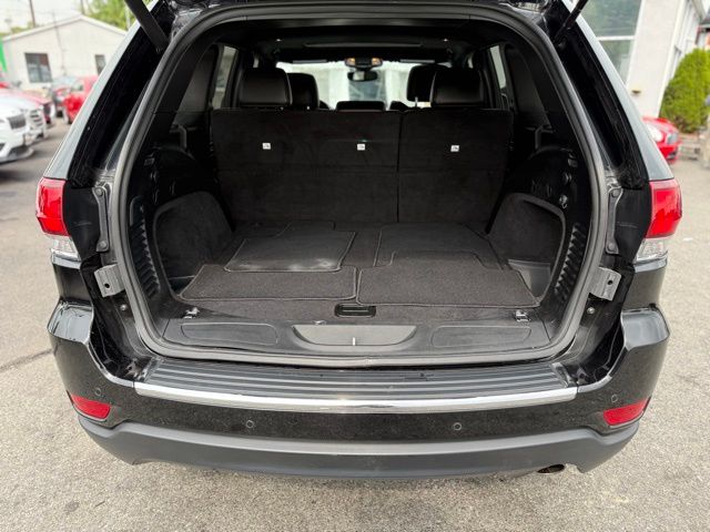 2020 Jeep Grand Cherokee Limited photo 6