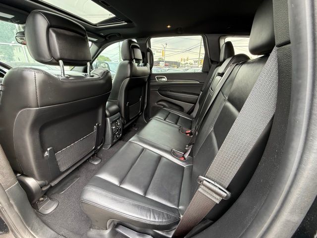 2020 Jeep Grand Cherokee Limited photo 16