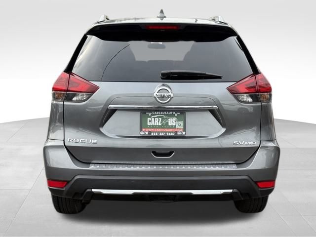 2018 Nissan Rogue SV photo 6