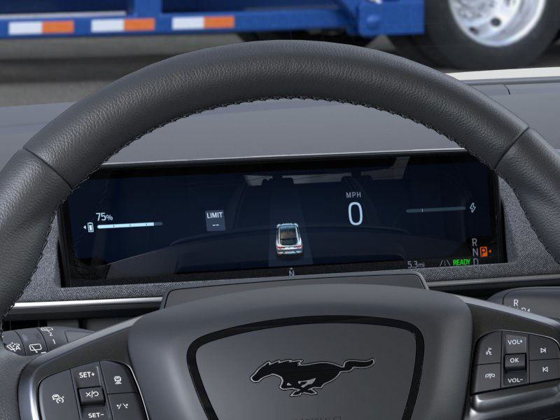 2025 Ford Mustang Mach-E Select photo 9