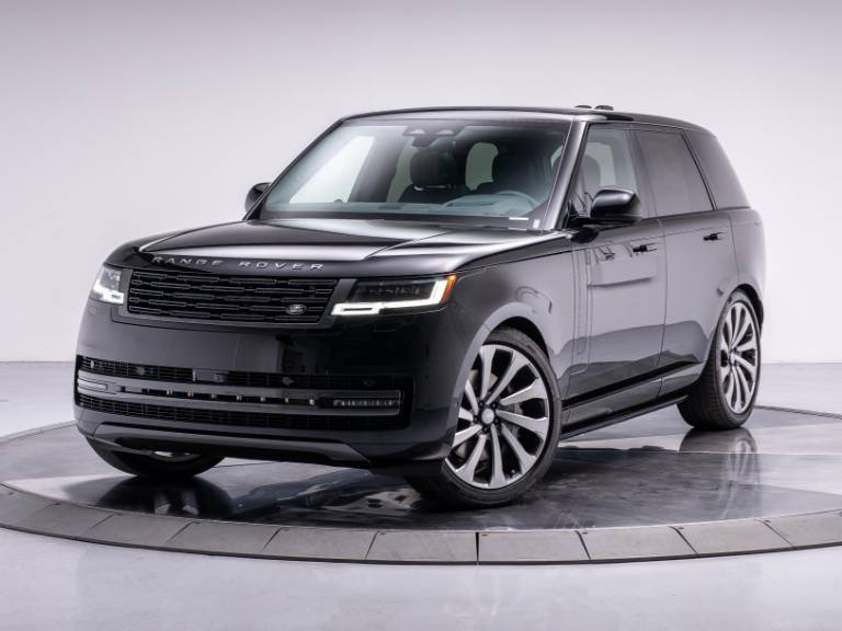 2025 Land Rover Range Rover P530 SE