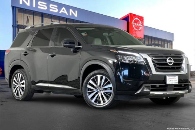 2022 Nissan Pathfinder Platinum