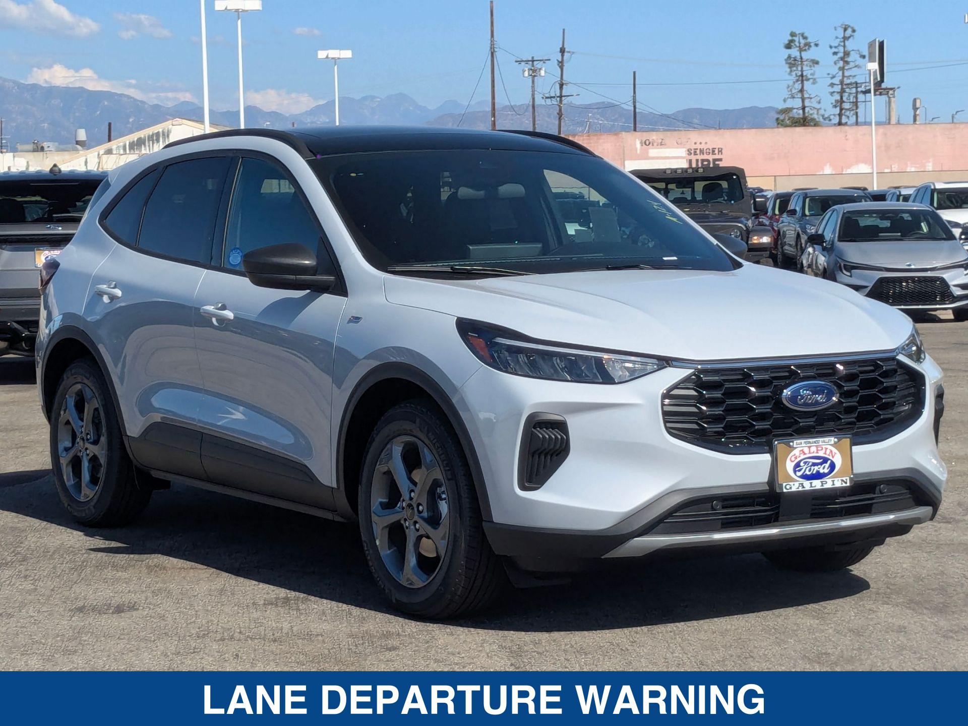 2025 Ford Escape ST-Line photo 10