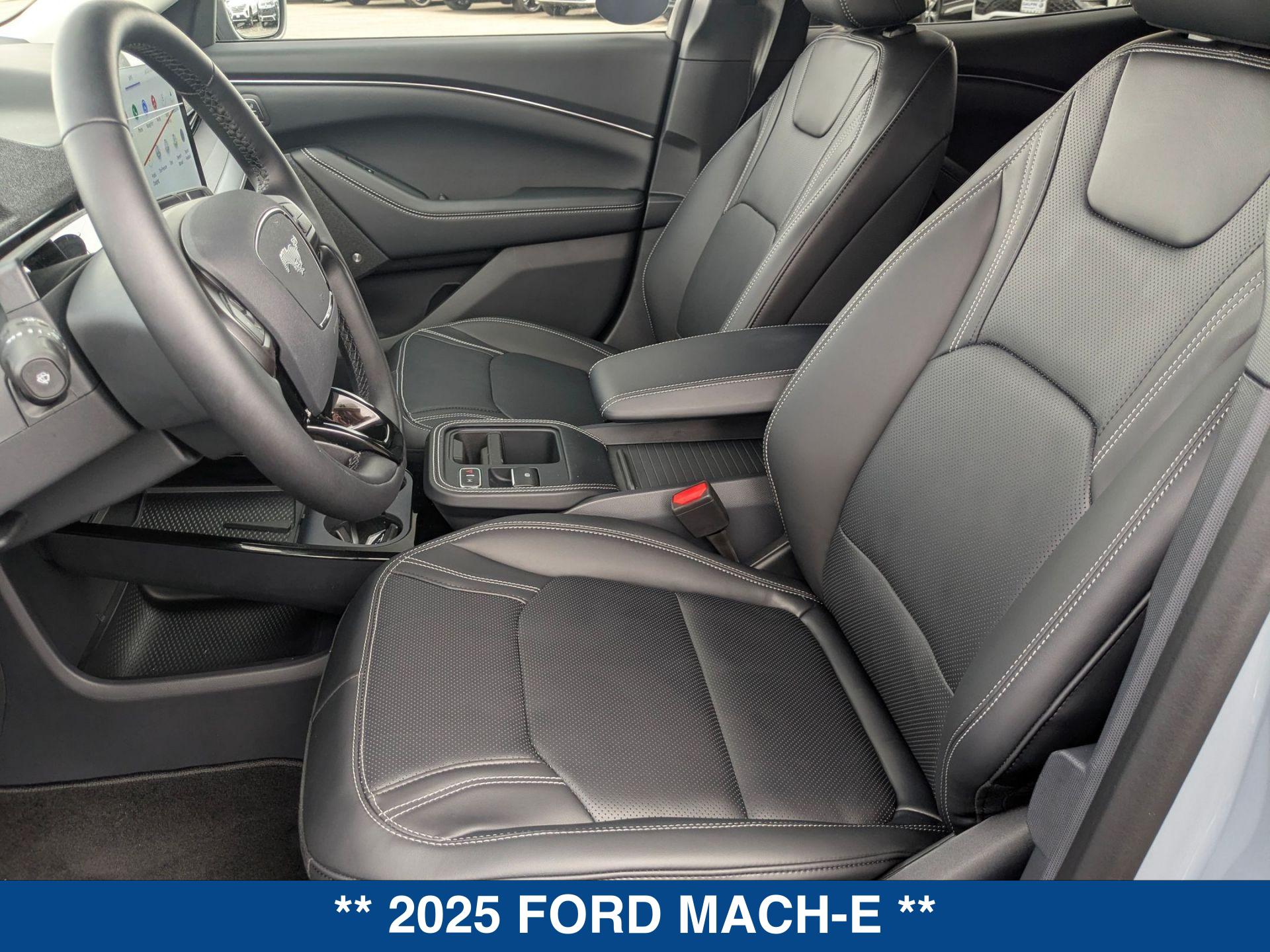 2025 Ford Mustang Mach-E Select photo 16
