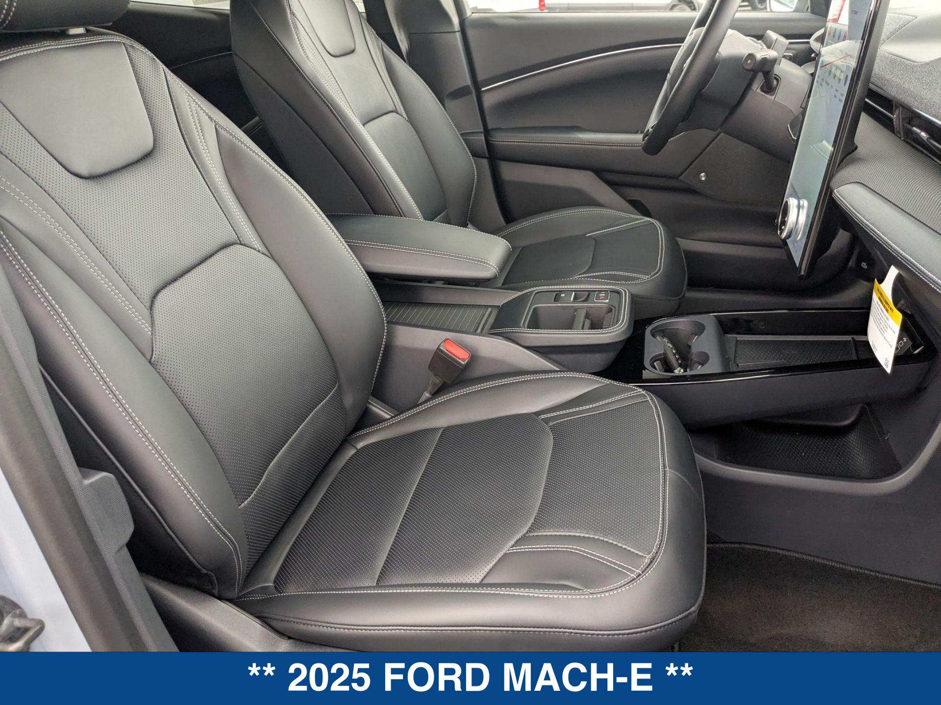 2025 Ford Mustang Mach-E Select photo 20