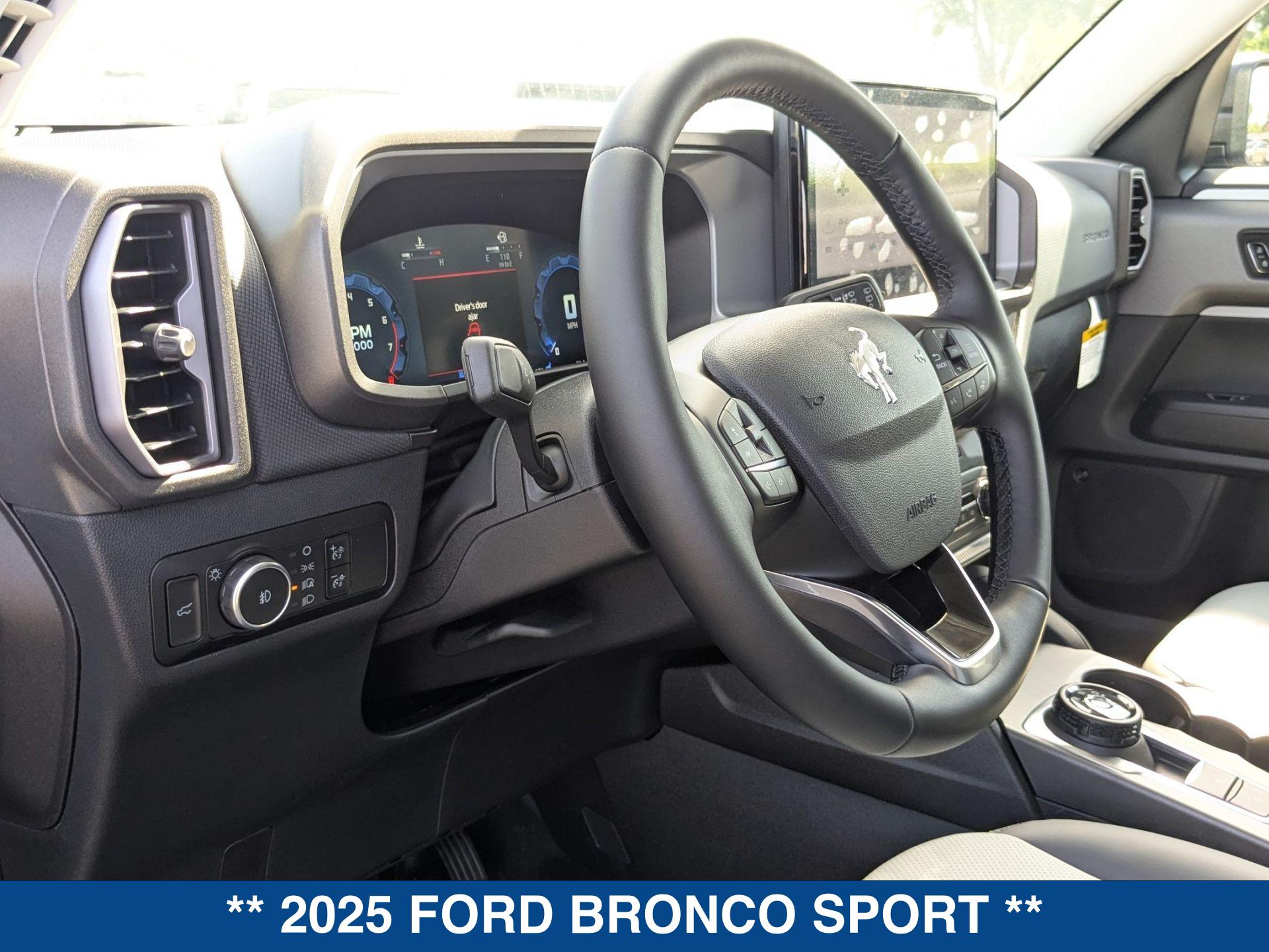 2025 Ford Bronco Sport Badlands photo 14