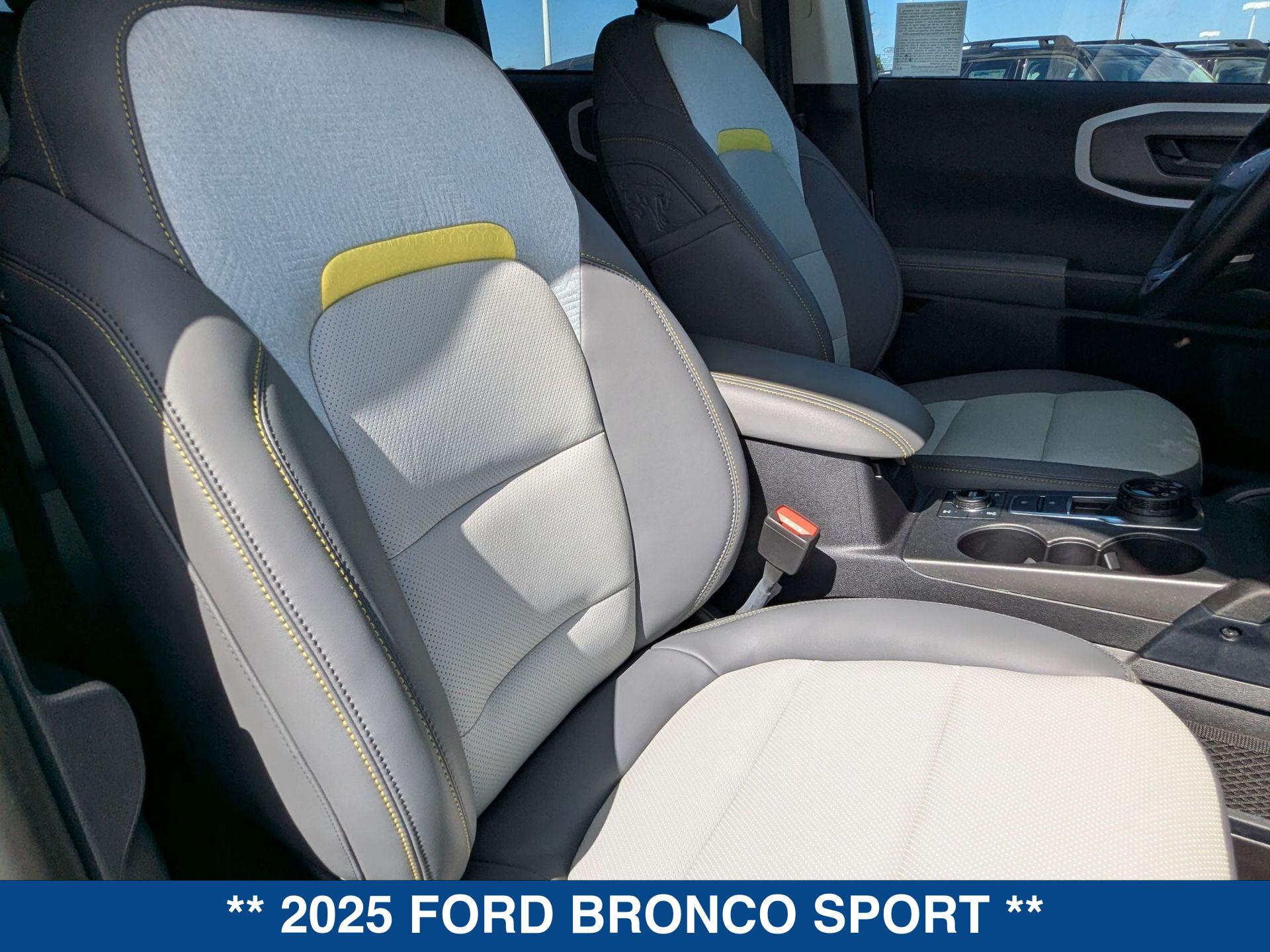 2025 Ford Bronco Sport Badlands photo 23
