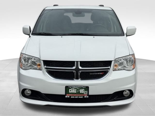 2019 Dodge Grand Caravan SXT photo 2