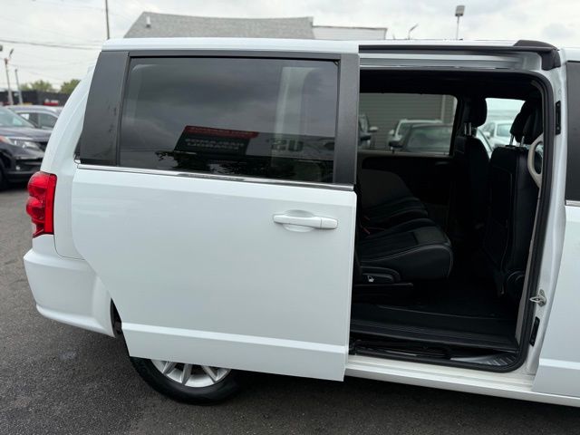 2019 Dodge Grand Caravan SXT photo 22