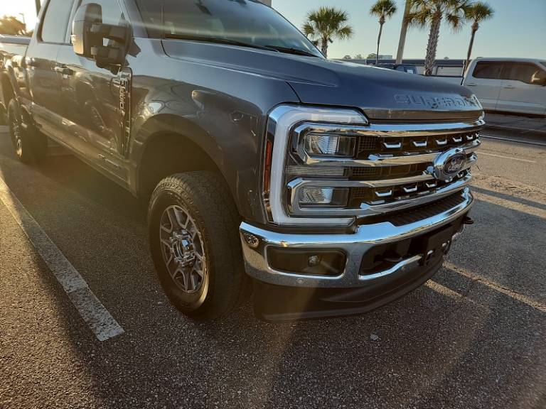 2024 Ford F-250SD LARIAT