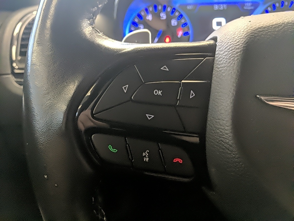 2019 Chrysler 300 S photo 15