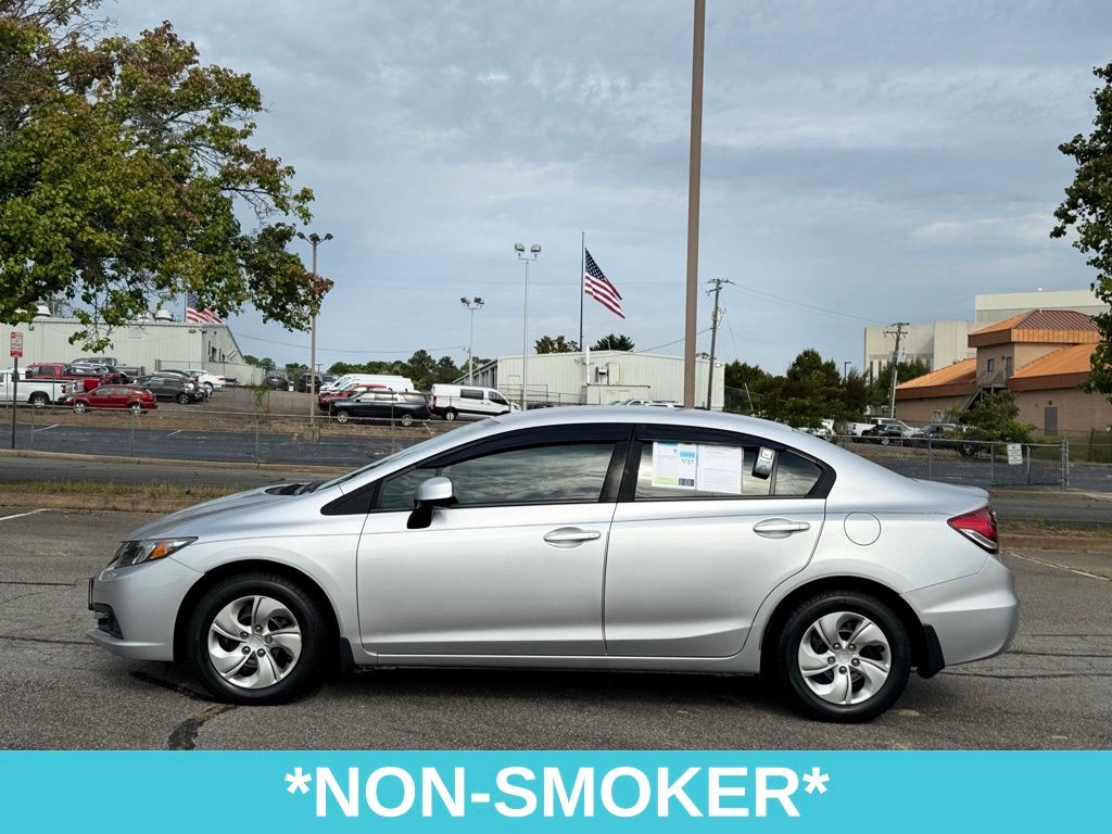 2013 Honda Civic LX photo 3
