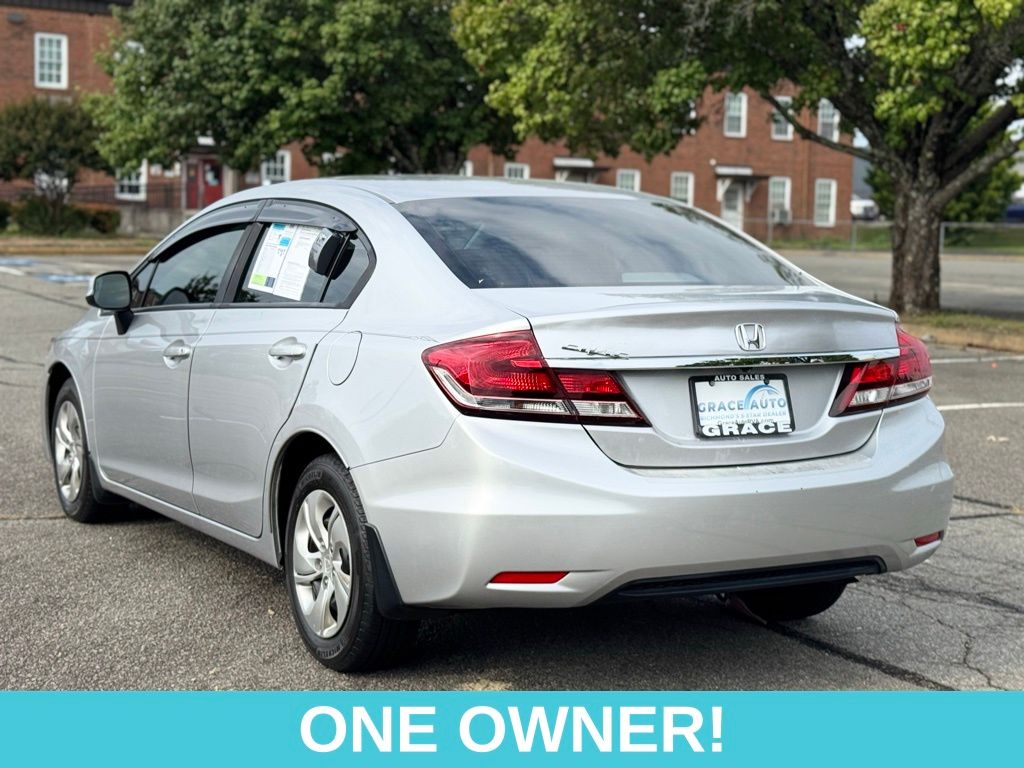 2013 Honda Civic LX photo 4