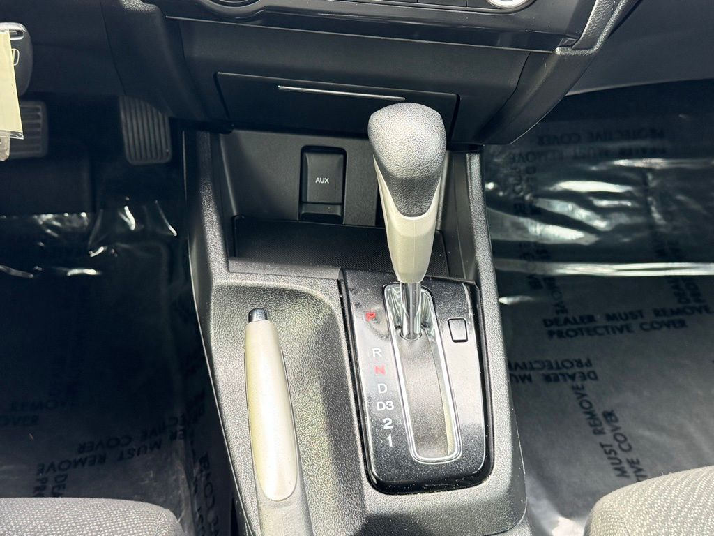 2013 Honda Civic LX photo 22