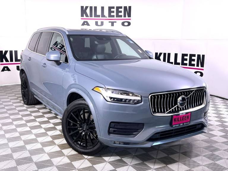 2020 Volvo XC90 T6 Momentum