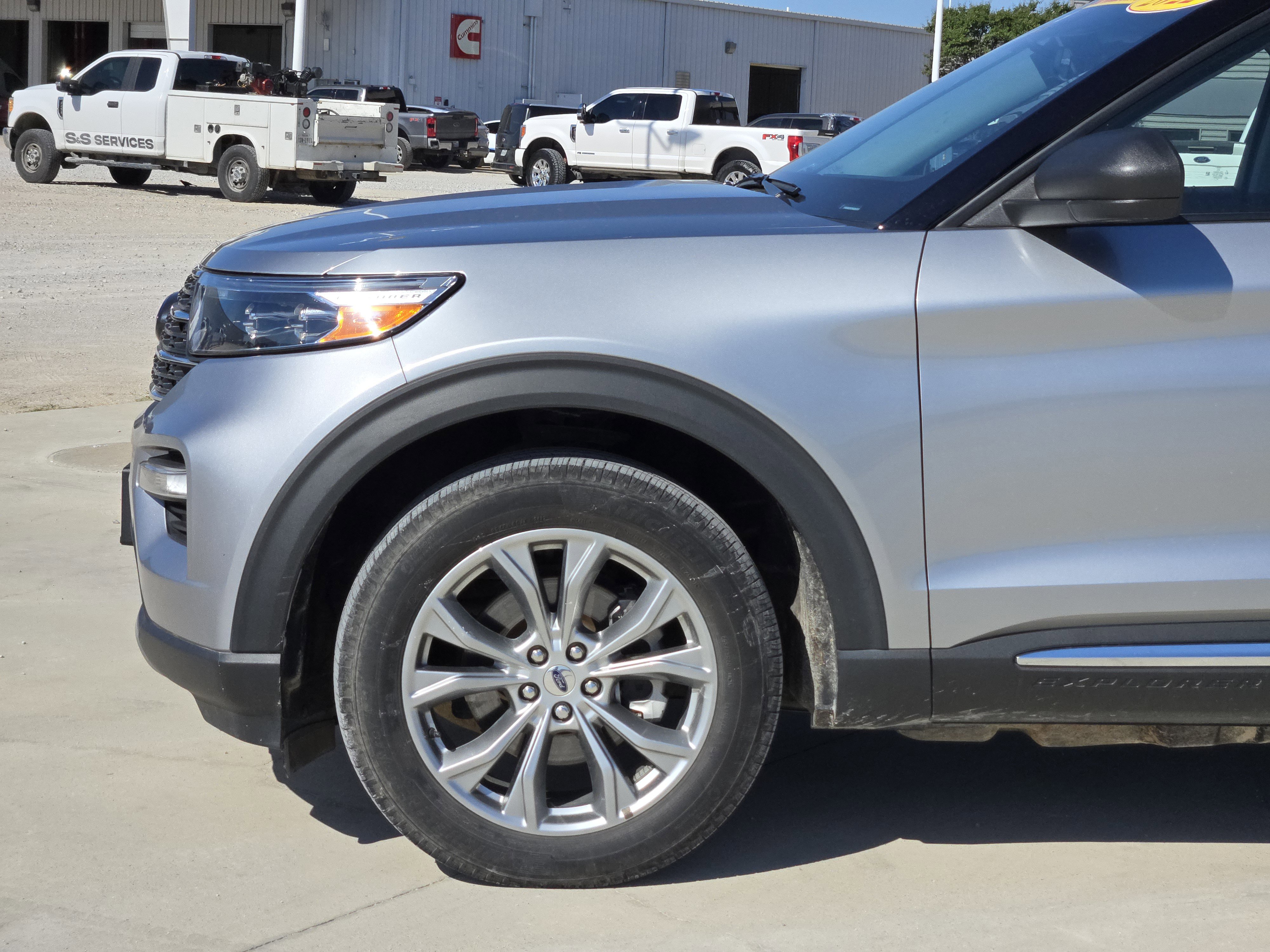 2022 Ford Explorer XLT photo 7