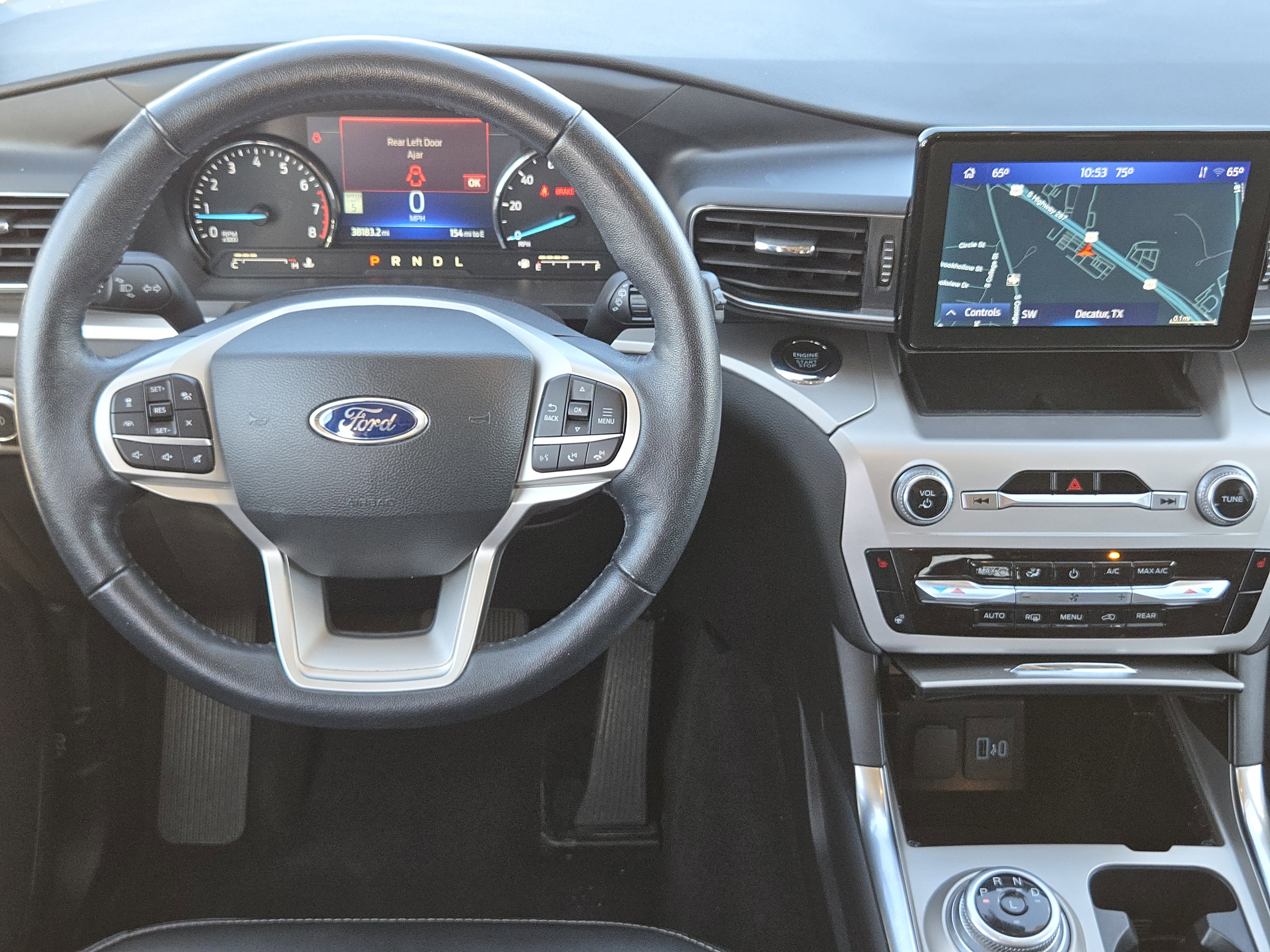 2022 Ford Explorer XLT photo 24