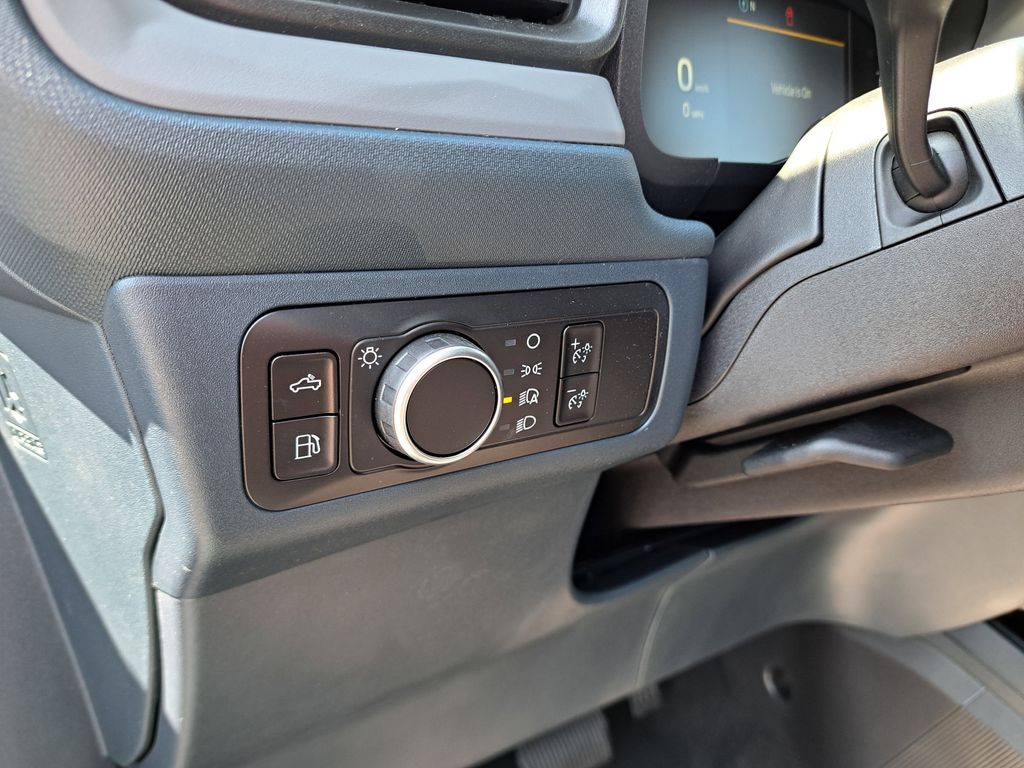 2025 Ford Maverick XL photo 18