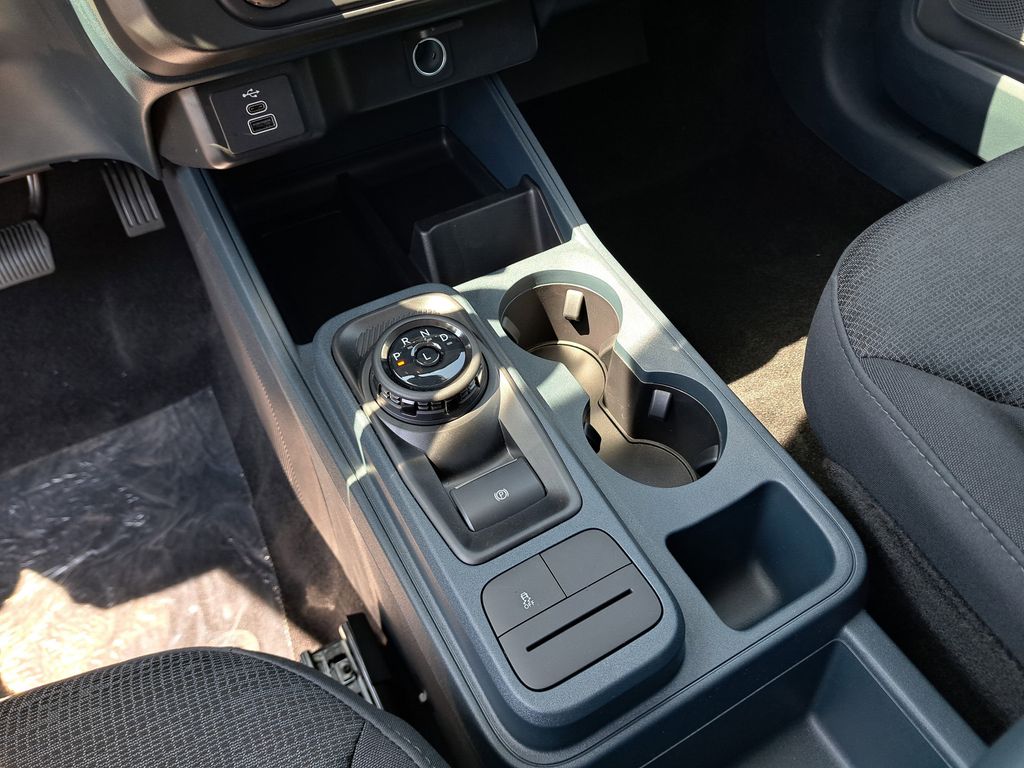 2025 Ford Maverick XL photo 26