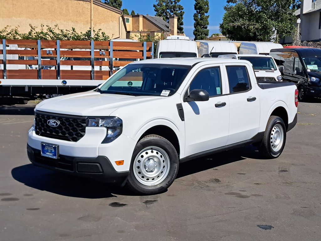 2025 Ford Maverick XL photo 2