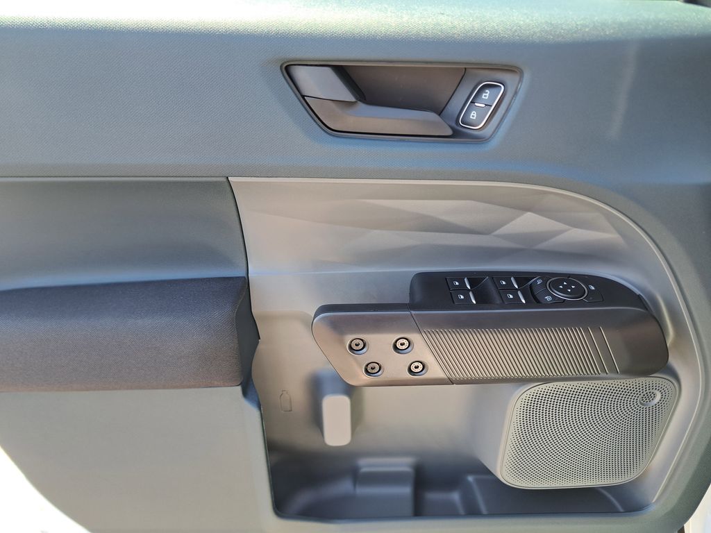 2025 Ford Maverick XL photo 16