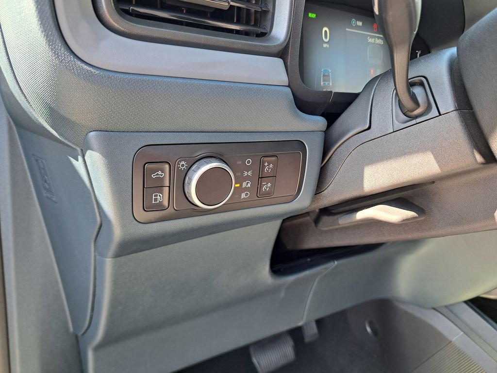 2025 Ford Maverick XL photo 18