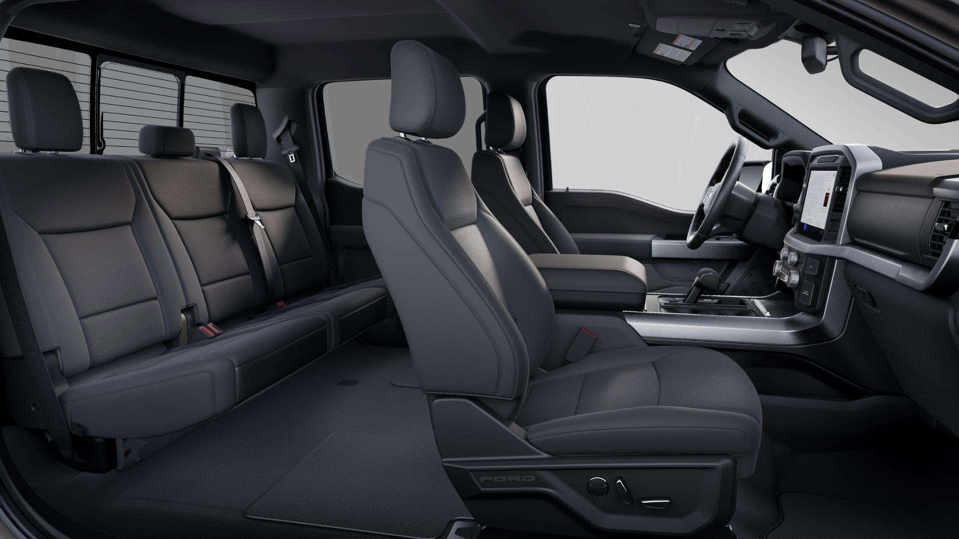 2025 Ford F-150 XLT photo 6