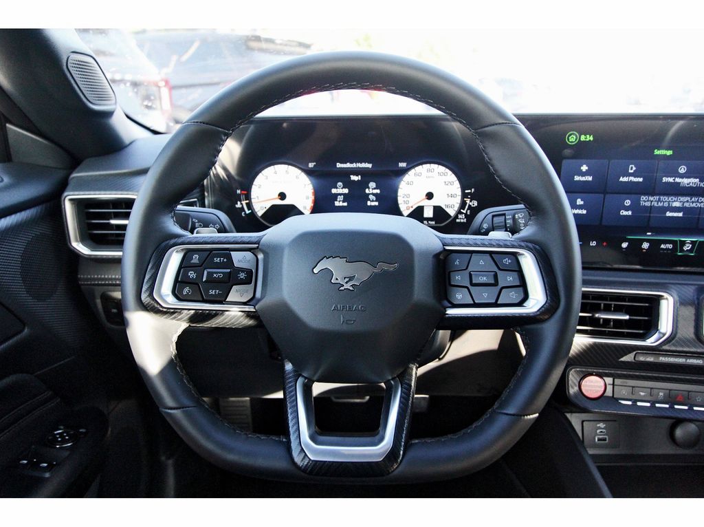 2025 Ford Mustang GT photo 3