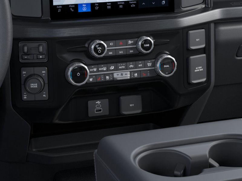 2026 Ford F-350 Lariat photo 14