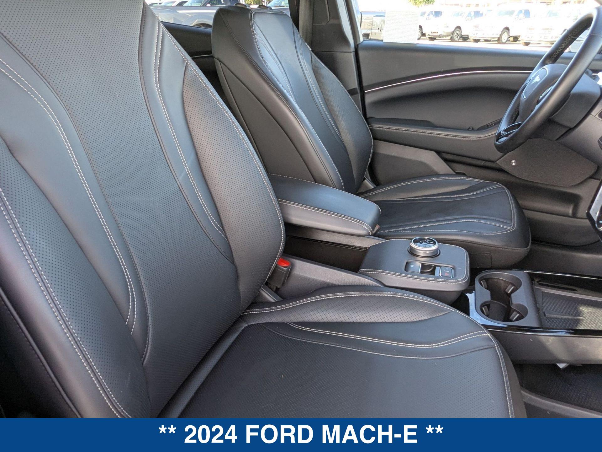 2024 Ford Mustang Mach-E Premium photo 20