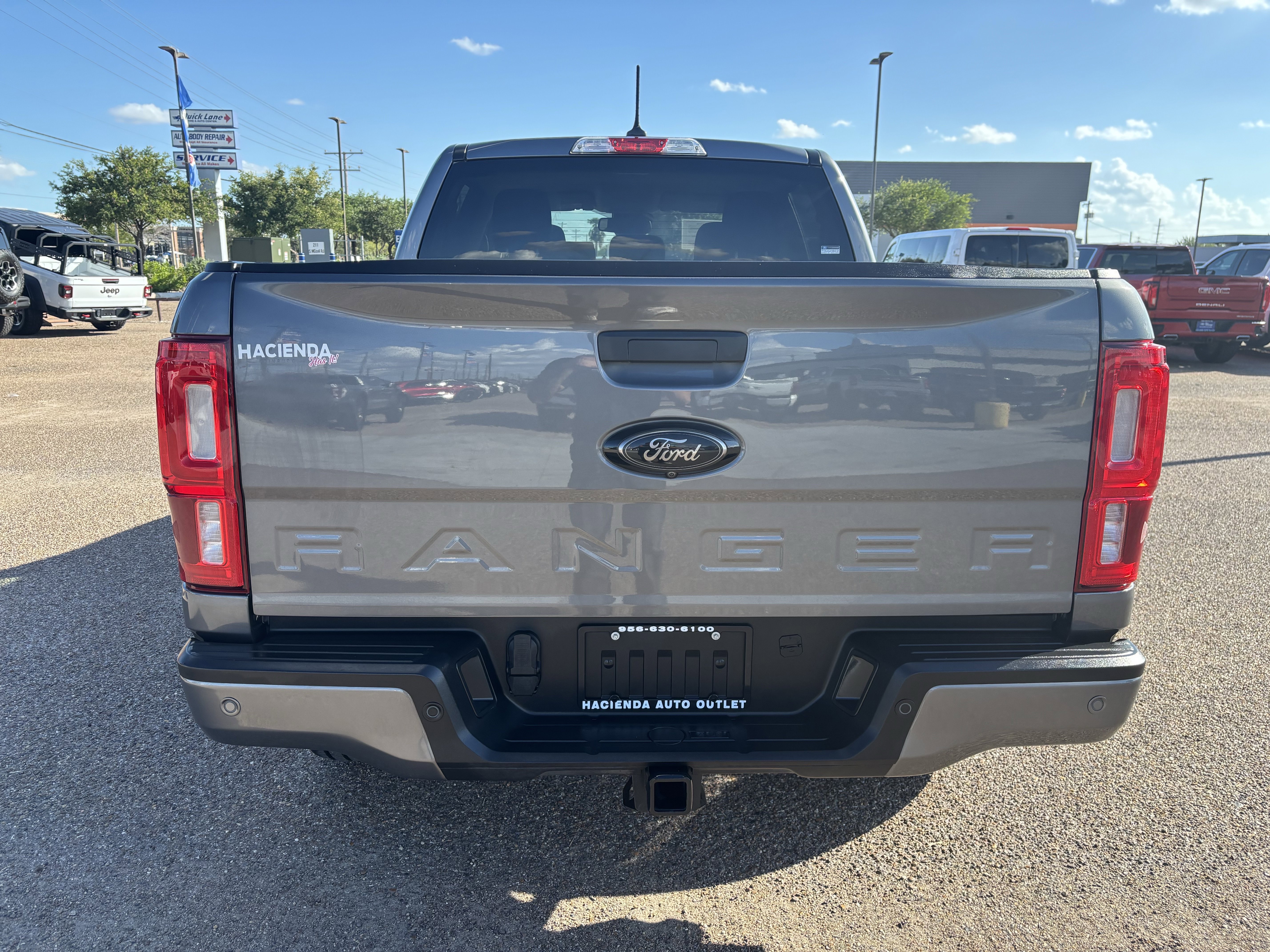 2023 Ford Ranger XLT photo 2