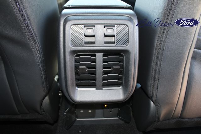 2025 Ford Bronco Outer Banks photo 9