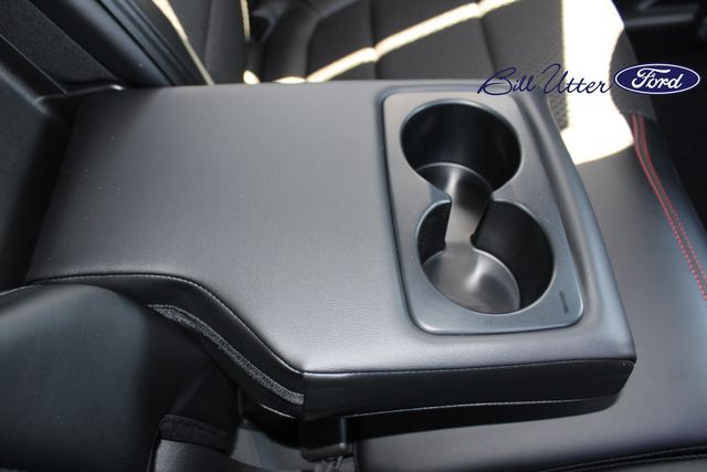 2026 Ford Escape ST-Line photo 9