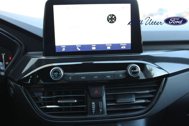 2026 Ford Escape ST-Line photo 14