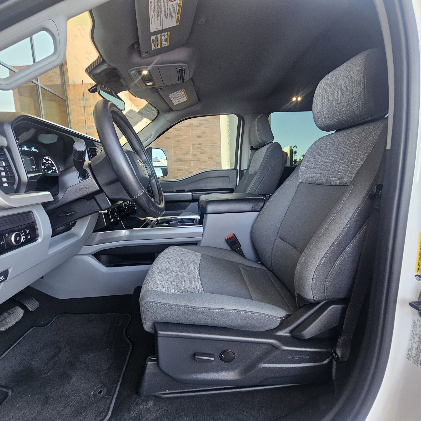 2025 Ford F-250 XLT photo 11