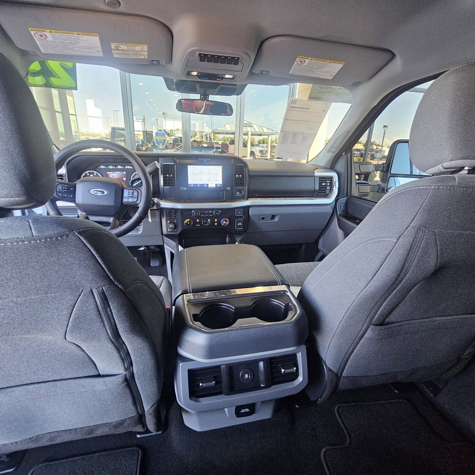 2025 Ford F-250 XLT photo 13
