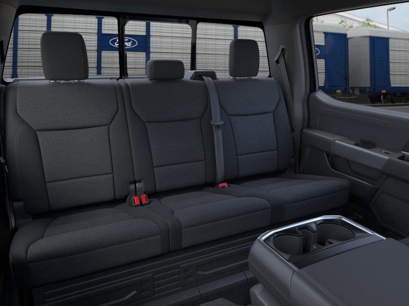 2025 Ford F-150 XLT photo 11