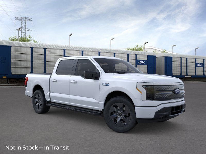 2025 Ford F-150 Lightning photo 7