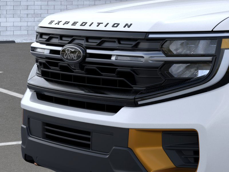 2025 Ford Expedition photo 16
