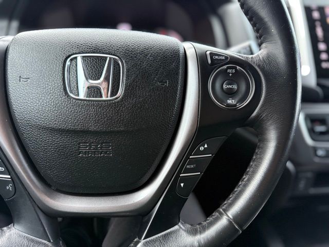 2017 Honda Pilot EX-L photo 38