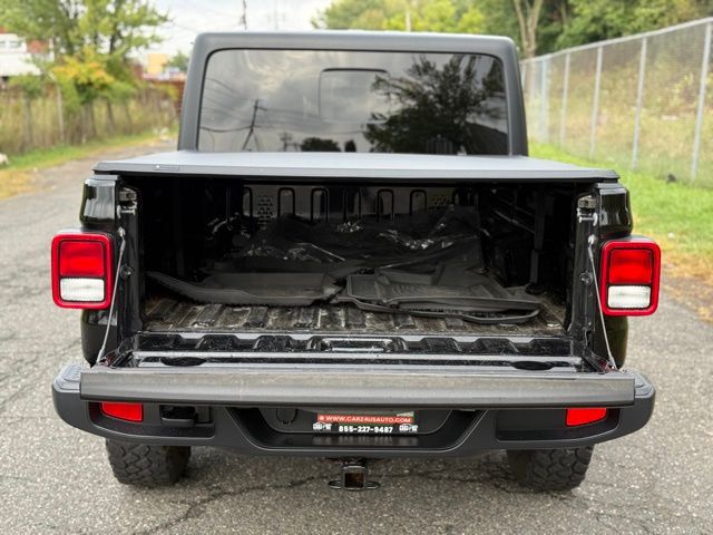 2022 Jeep Gladiator Willys photo 8