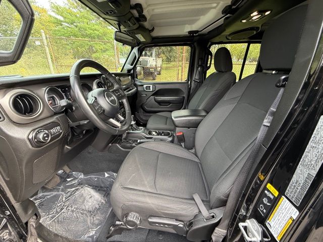 2022 Jeep Gladiator Willys photo 14
