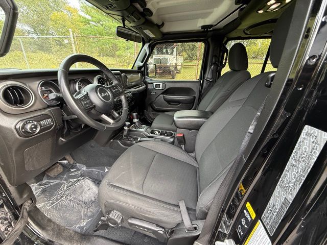 2022 Jeep Gladiator Willys photo 15