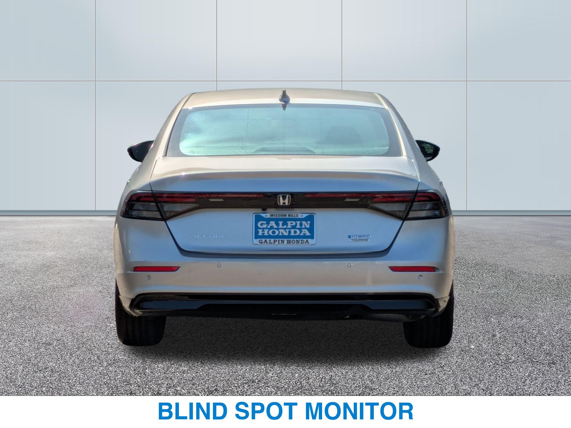 2025 Honda Accord Hybrid Touring photo 9