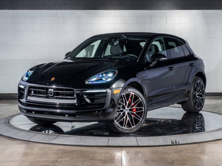 2025 Porsche Macan S