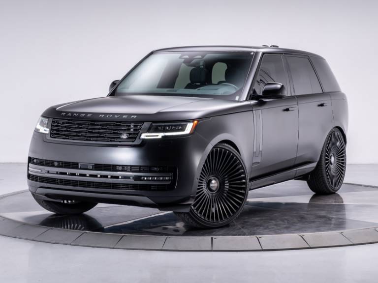 2025 Land Rover Range Rover P530 SE