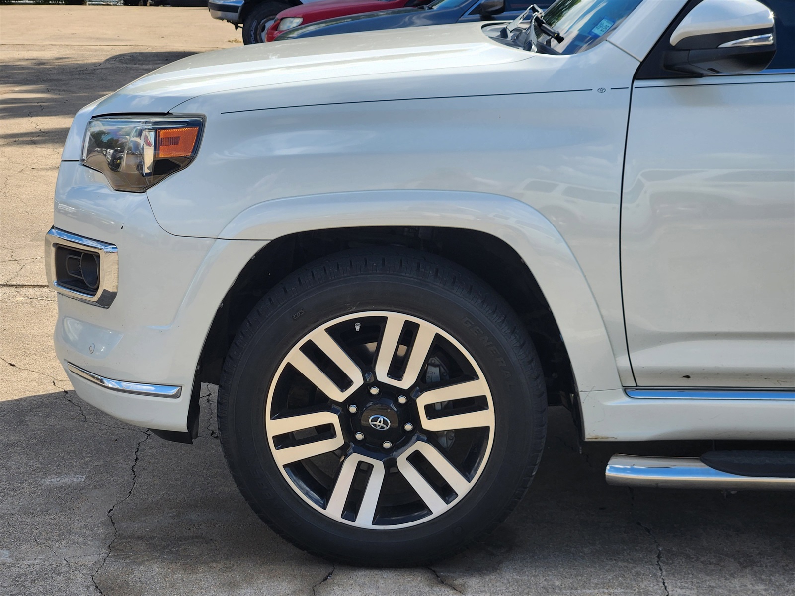 2017 Toyota 4Runner Limited photo 9