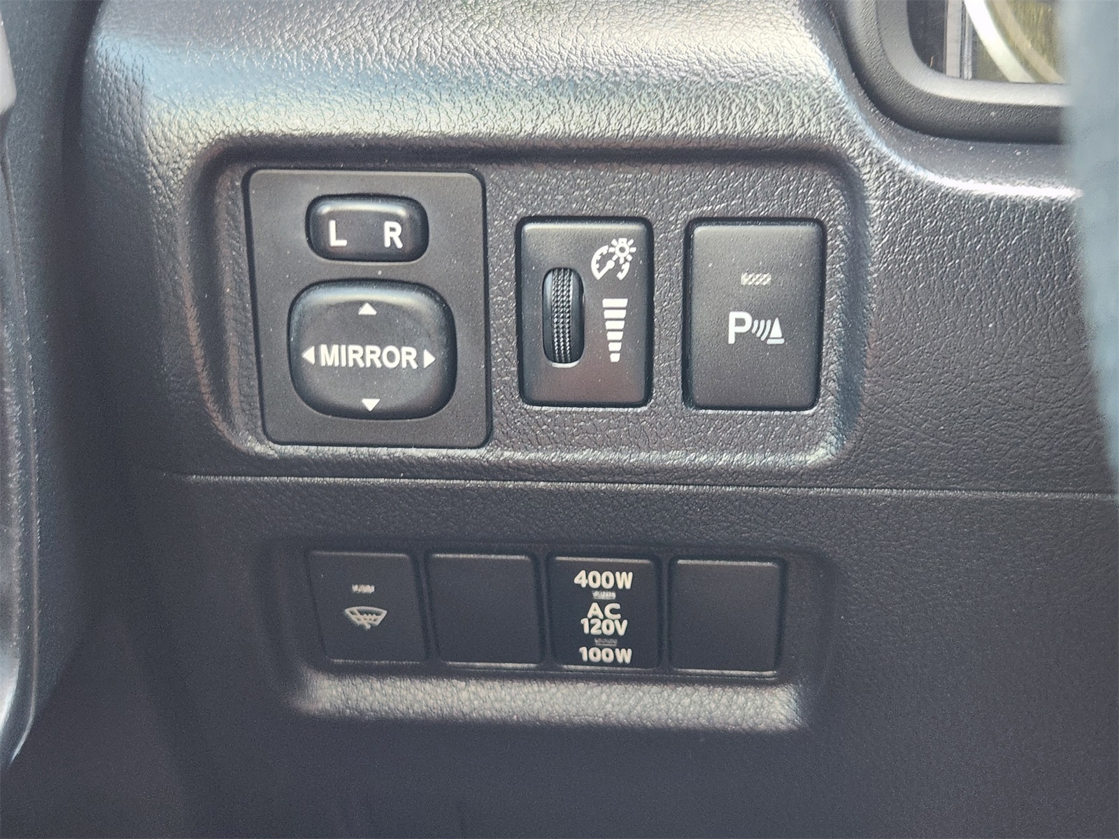 2017 Toyota 4Runner Limited photo 22