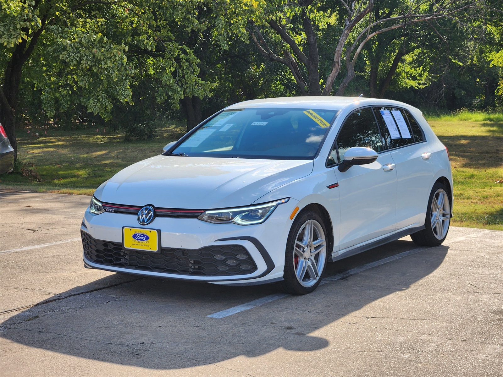 2024 Volkswagen Golf GTI S photo 3