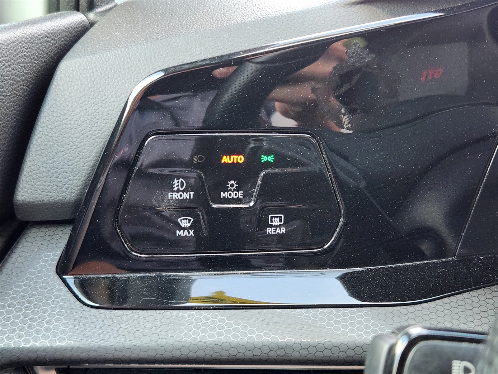 2024 Volkswagen Golf GTI S photo 18